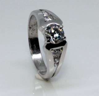 Stříbrný zásnubní prstýnek 2352