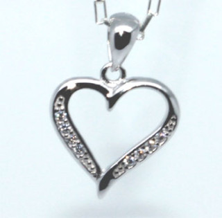 Přívěsek srdíčko se zirkony 306265