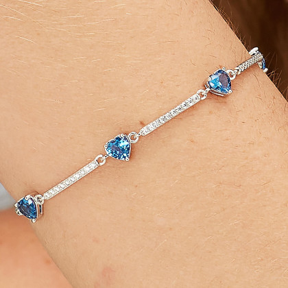 Srdíčkový náramek se zirkony Brosway Fancy Freedom Blue FFB115