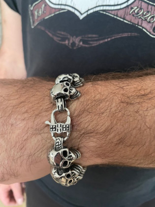 Náramek z chirurgické oceli lebky WJHB392.1ST