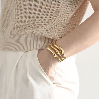 Netradiční náramek bangle z chirurgické oceli zlatý MBSG29GD