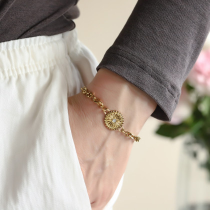 Pozlacený náramek z chirurgické oceli BSS1059