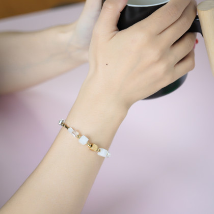 Náramek z chirurgické oceli a skla BSS814GDWH