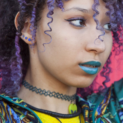 Moderní náušnice s opálem 3718