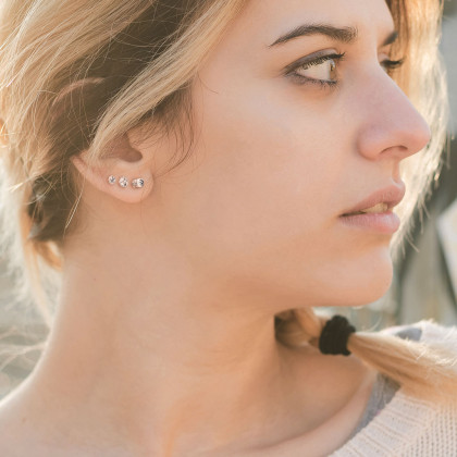 Pecky do uší chirurgická ocel 3690