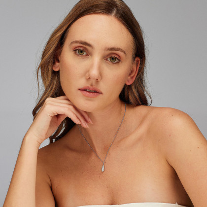 Dámský stříbrný náhrdelník Brosway Fancy Infinite White FIW123