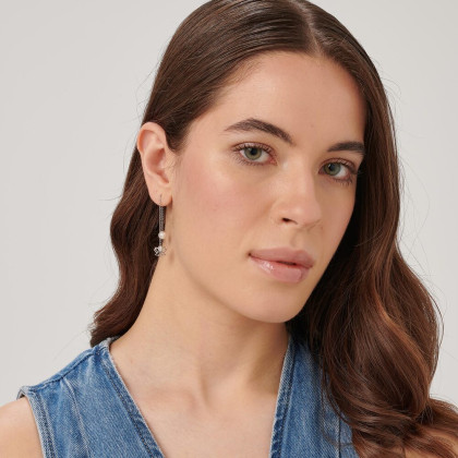 Náušnice s krystaly a imitací perly z kolekce Brosway Chakra BHKE188