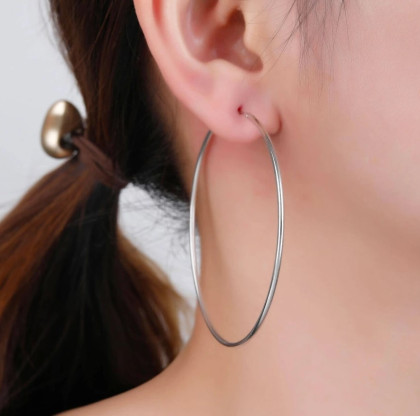 Stříbrné kruhové náušnice 305760002