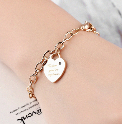 Náramek na ruku se srdíčkem SEGS866RG