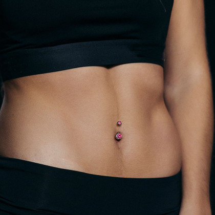 Piercing v pupíku 044