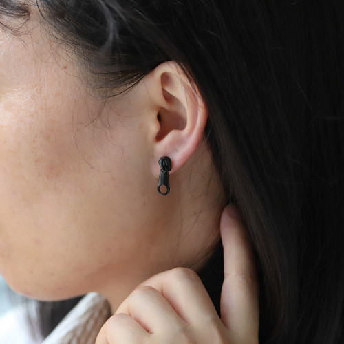 Náušnice do ucha ESS469BK