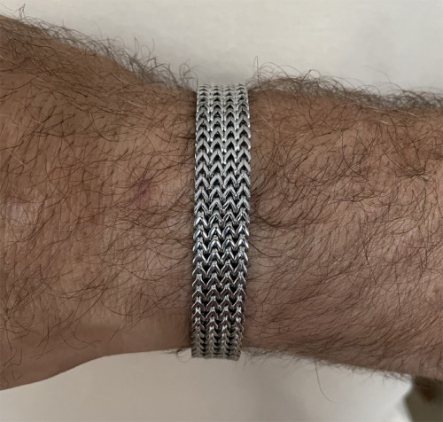 Náramek na ruku z chirurgické oceli WJHB582