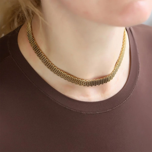 Stylový náhrdelník choker z pozlacené oceli NSS1041