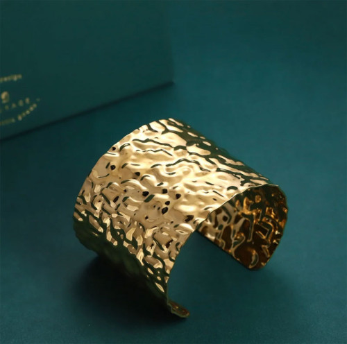 Bangle z chirurgické oceli pozlacený MBSG19GD