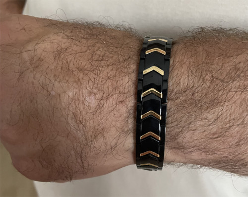 Pánský náramek s magnety z chirurgické oceli WJHB720