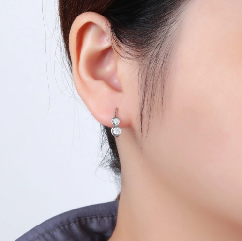 Stříbrné náušnice s kamínky 303966009