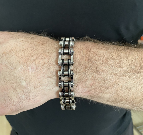 Náramek pro motorkáře z chirurgické oceli WJHB193