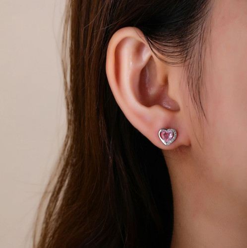 Náušnice na šroubek srdce se zirkony 313117001