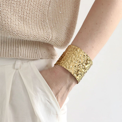 Bangle zlatý z chirurgické oceli MBSG19GD