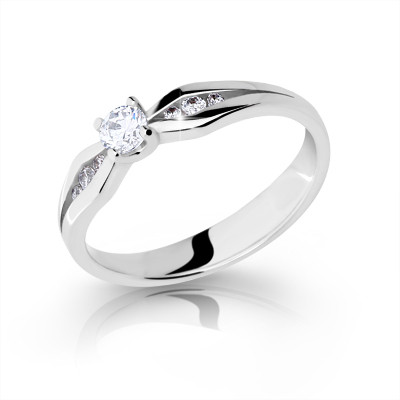 Zásnubní prstýnek s kamínkem 2122