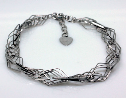 Stříbrný náramek na ruku 303308