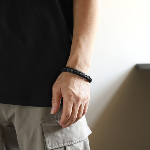 Pánský náramek z kůže a oceli MBSS187