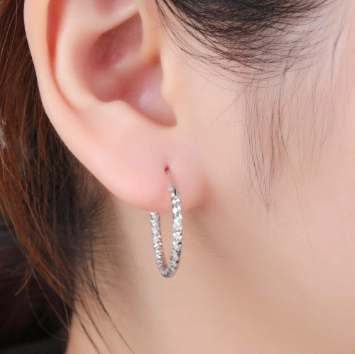 Moderní stříbrné náušnice kroužky 30465809